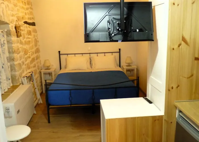 To Portoni Порос