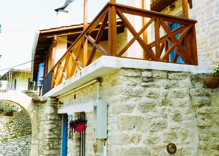 Мини-отель To Portoni Порос