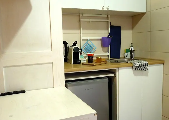 To Portoni Poros (Lefkada)